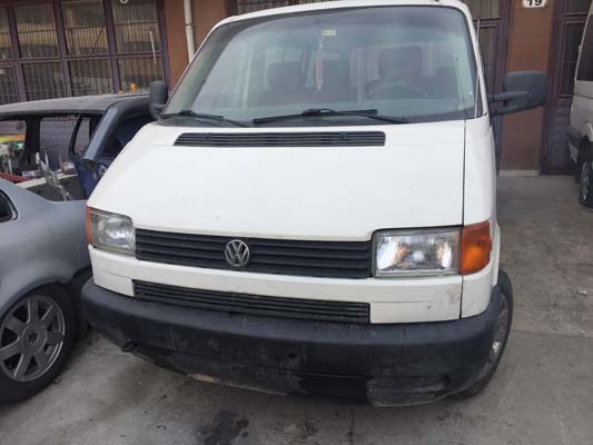volkswagen transporter 1997-2001 çıkma yedek kaput